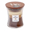 Woodwick Trilogy Cafu00e9 Sweets Medium Candle - Geurkaars -Huisdecoratie woodwick trilogy cafe sweets m candle geurskaars 1